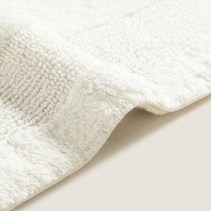 Bradenton Bath Mat 16x24 inch White