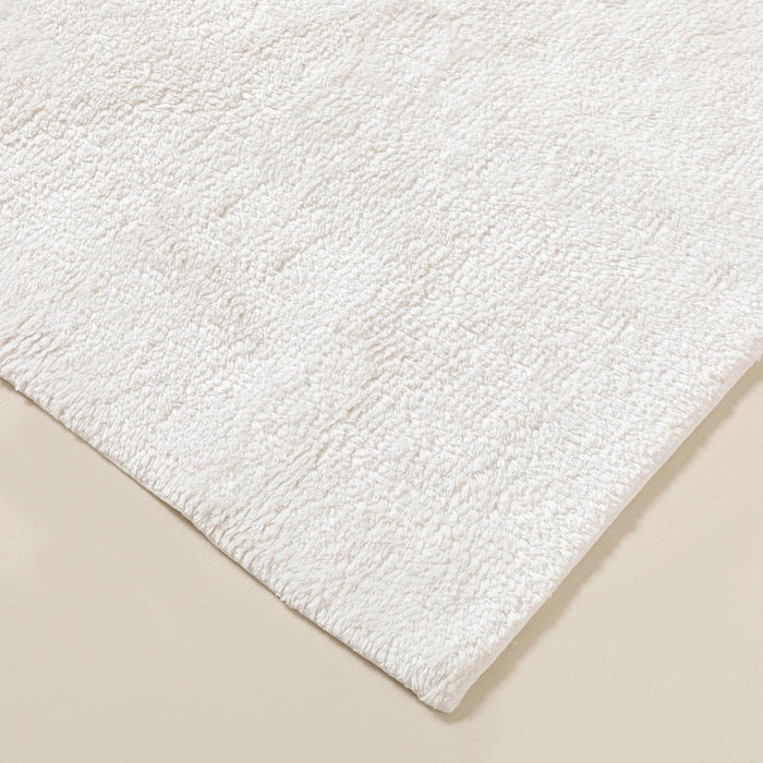Solid Bath Mat 28x51 inch White