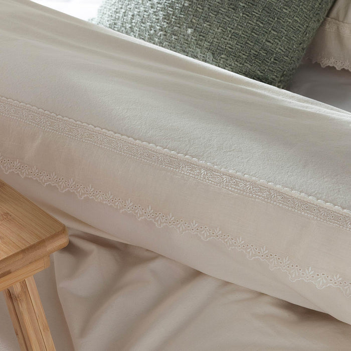 Plum Duvet Cover Set 90x92 inch White