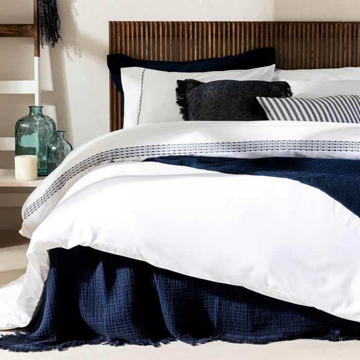 Patric Duvet Cover Set 90x92 inch White