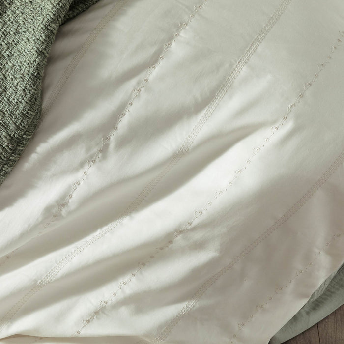 Alya Cal King Duvet Cover 106x92 inch Ecru