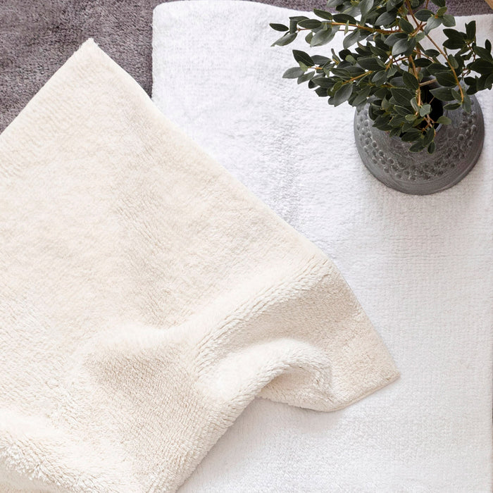 Solid Bath Mat 16x24 inch White