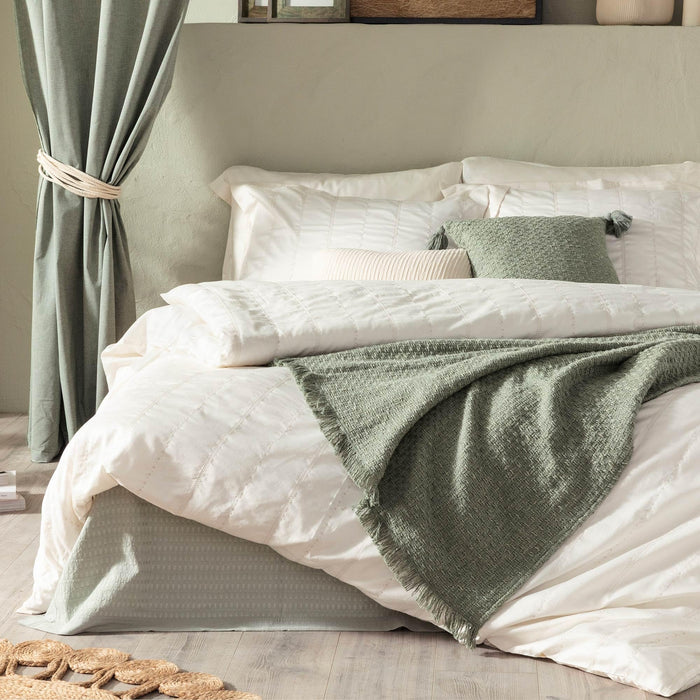 Alya Duvet Cover Set 90x92 inch Ecru